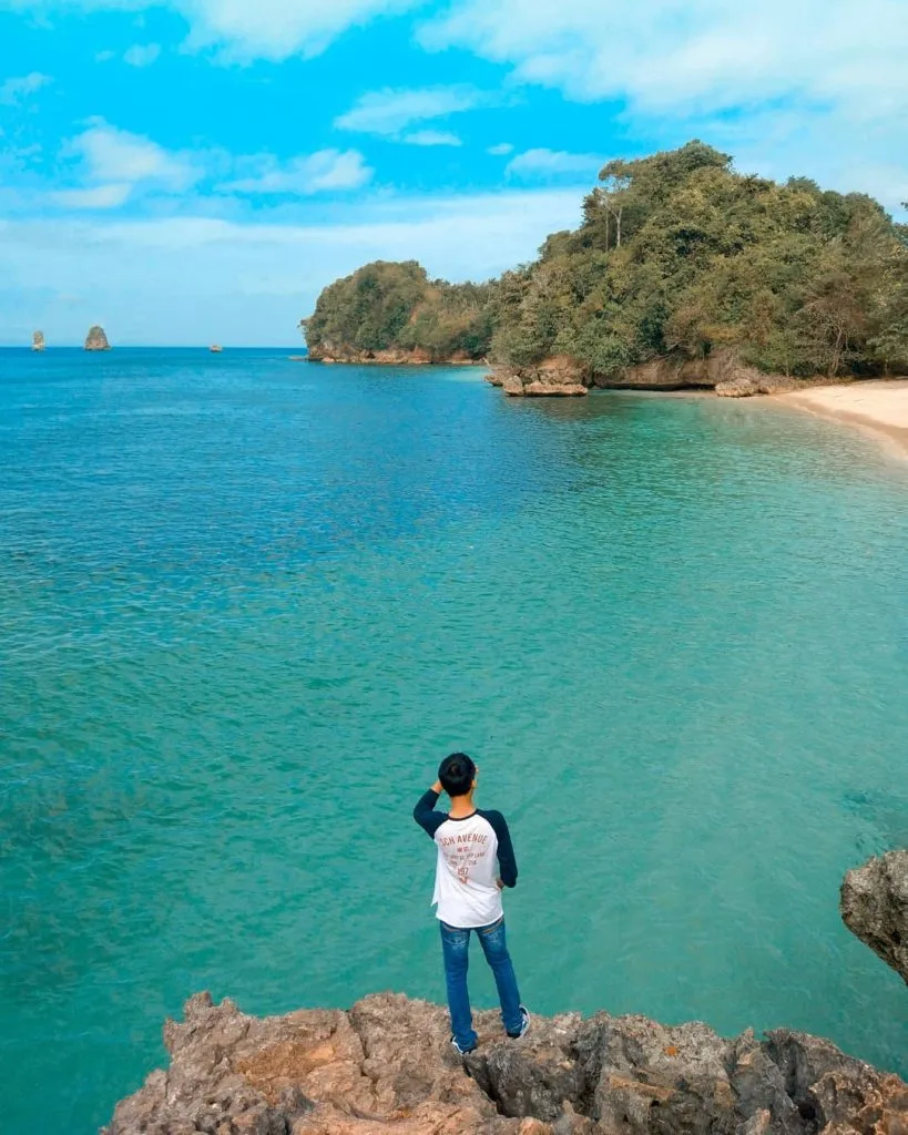 pantai di Malang Selatan