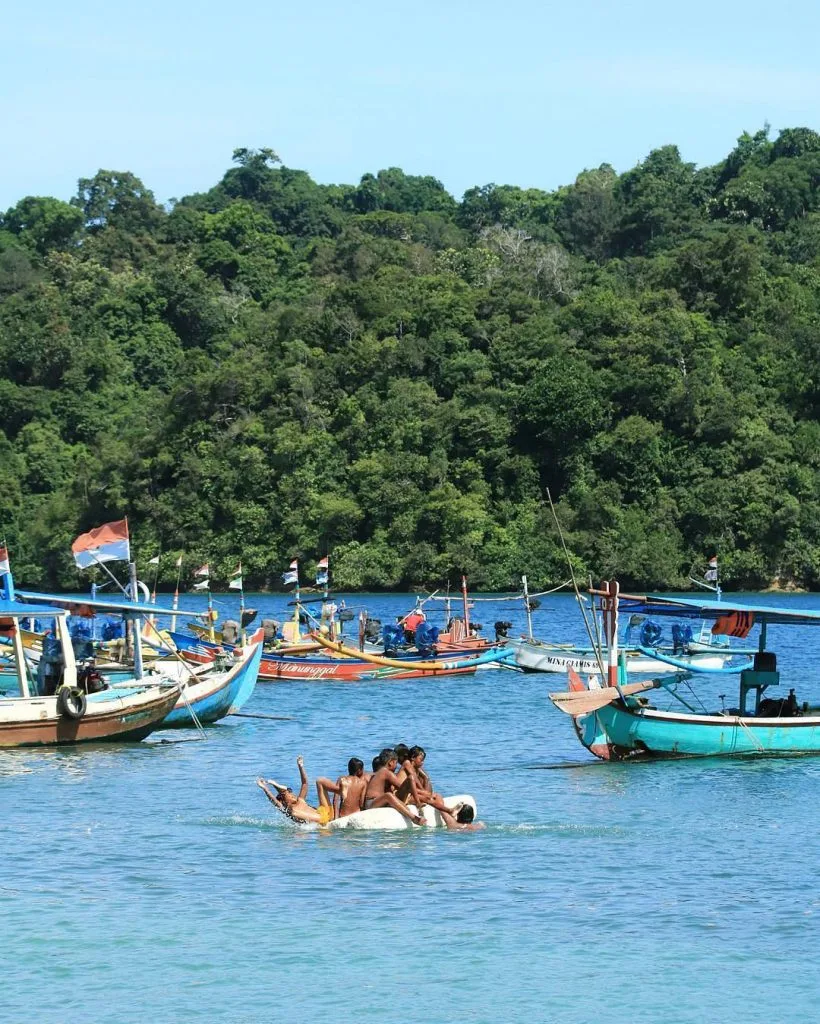 pantai di Malang Selatan