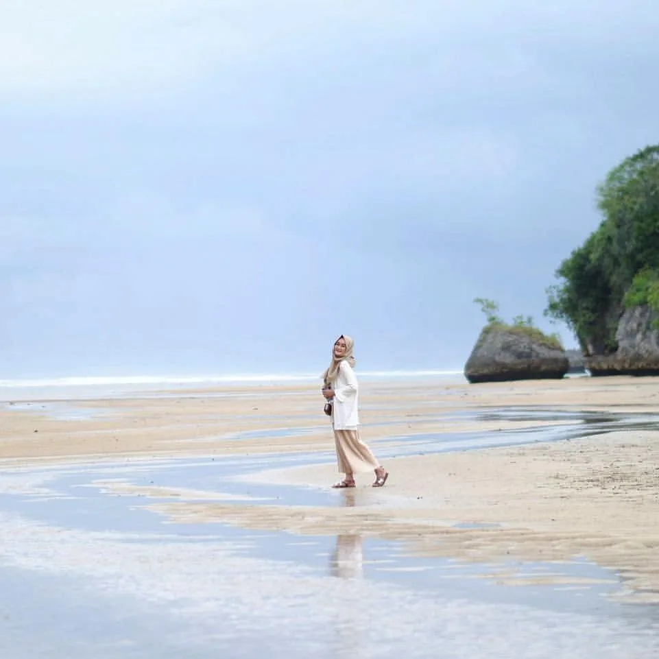 pantai di Malang Selatan
