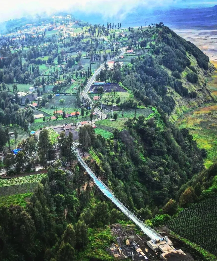 jembatan kaca bromo