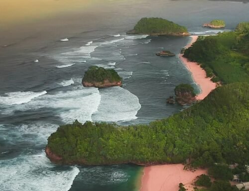 Pantai Goa Cina Malang: Pesona Eksotis di Pesisir Selatan Jawa Timur