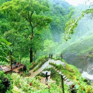 pemandangan coban srengenge