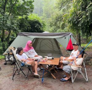 camping bareng keluarga
