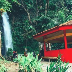 pendopo coban grojogan sewu pendopo coban grojogan sewu