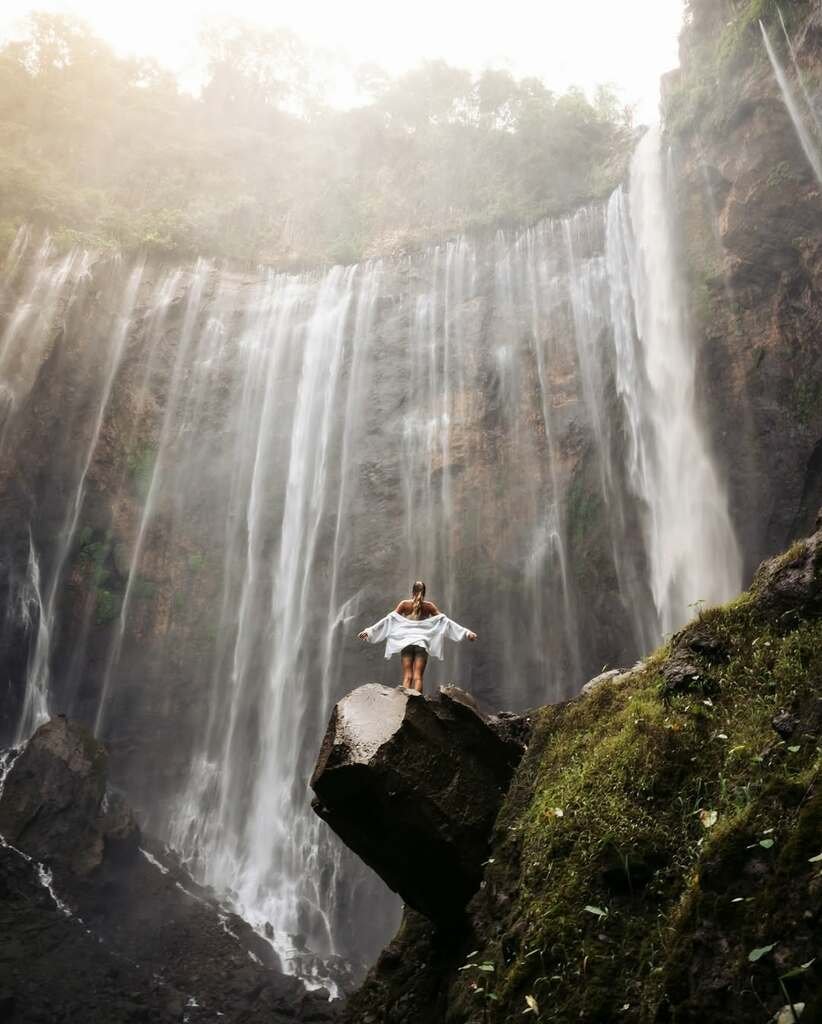 spot ikonik air terjun tumpak sewu spot ikonik air terjun tumpak sewu
