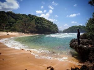 Formasi batu karang unik