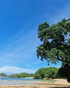 Suasana Pantai Pulodoro Suasana Pantai Pulodoro