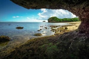 Keindahan Pantai Kedung Celeng Keindahan Pantai Kedung Celeng