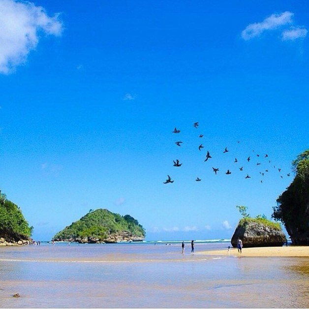 Pantai Clungup Pantai Clungup