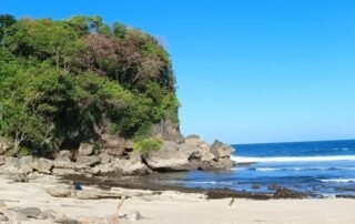 Pantai Bantol Malang