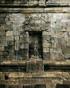 Patung Dewi Durga di Candi Badut