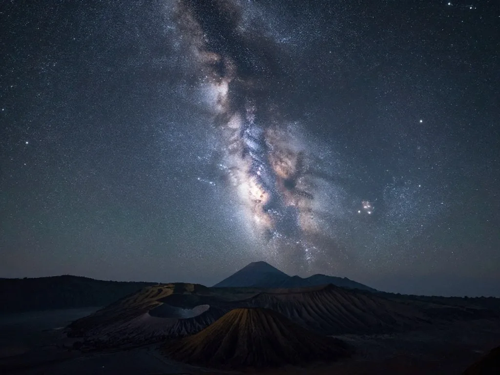 private trip bromo milky way