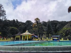 Beberapa kolam yang ada Pemandian Cangar