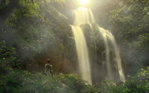 Panorama keindahan air terjun