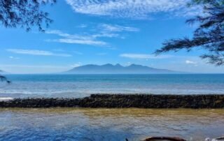 Pantai Cacalan Banyuwangi