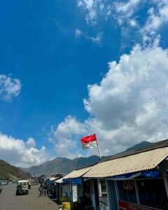 Warung sederhana di area Pasir Berbisik Warung sederhana di area Pasir Berbisik