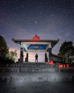 Suasana Bukit Kingkong saat malam hari Suasana Bukit Kingkong saat malam hari