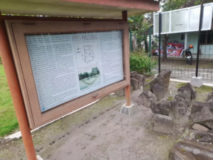 Papan informasi tentang Candi Palgading Papan informasi tentang Candi Palgading