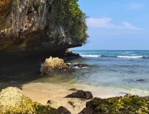 Pantai Sadeng Yogyakarta: Pesona Pelabuhan Perikanan di Kawasan Gunung Kidul