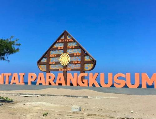 Pantai Parangkusumo Yogyakarta: Pesona Pantai Selatan yang Kental Nuansa Mistis