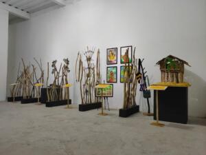 Koleksi-koleksi di Bale Banjar Sangkring