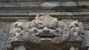 Daya tarik utama Candi Barong