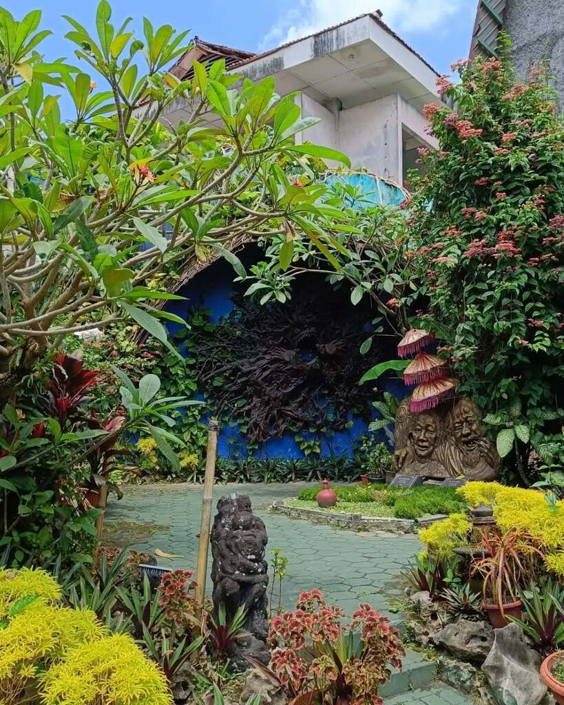 Area taman Museum Affandi