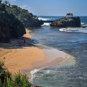Pantai Kukup