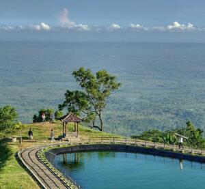 Panorama alam sekitar yang indah