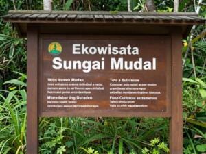 Papan informasi Ekowisata Sungai Mudal di Kulon Progo