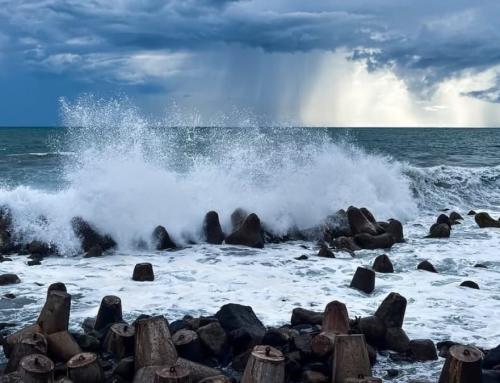 Pantai Glagah Yogyakarta: Destinasi Wisata Pantai dengan Laguna Menawan di Kulon Progo
