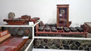 Beberapa koleksi berharga di Monumen Diponegoro