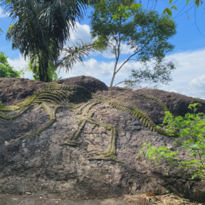 Salah satu batuan unik di kawasan Gunung Api Purba
