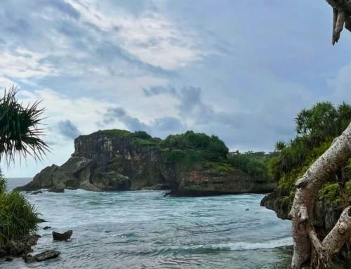 Pantai Krakal Yogyakarta: Pesona Alam Gunungkidul yang Mempesona