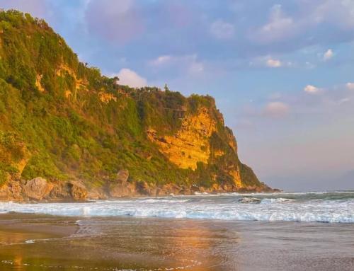 Pantai Parangendog Yogyakarta: Destinasi Wisata Alam di Pesisir Selatan