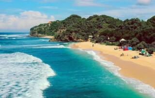 Pantai Watu Kodok Yogyakarta