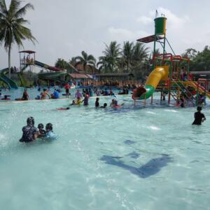 Wahana air favorit anak-anak Wahana air favorit anak-anak