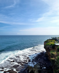 Keindahan Pantai Nguluran