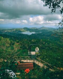 Pemandangan Waduk Sermo